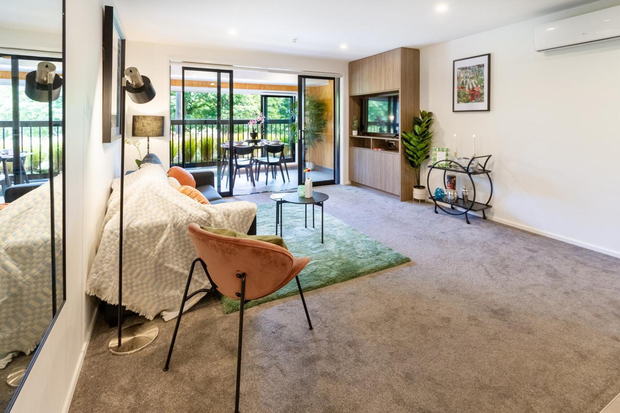 Cozy 1-Bed Apartment With Park Views, Sleeps 4 Christchurch Extérieur photo