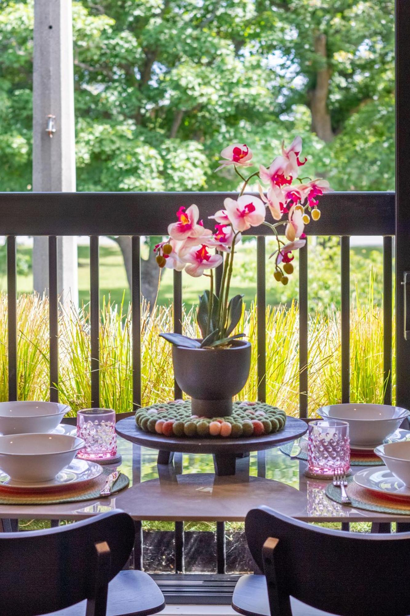 Cozy 1-Bed Apartment With Park Views, Sleeps 4 Christchurch Extérieur photo